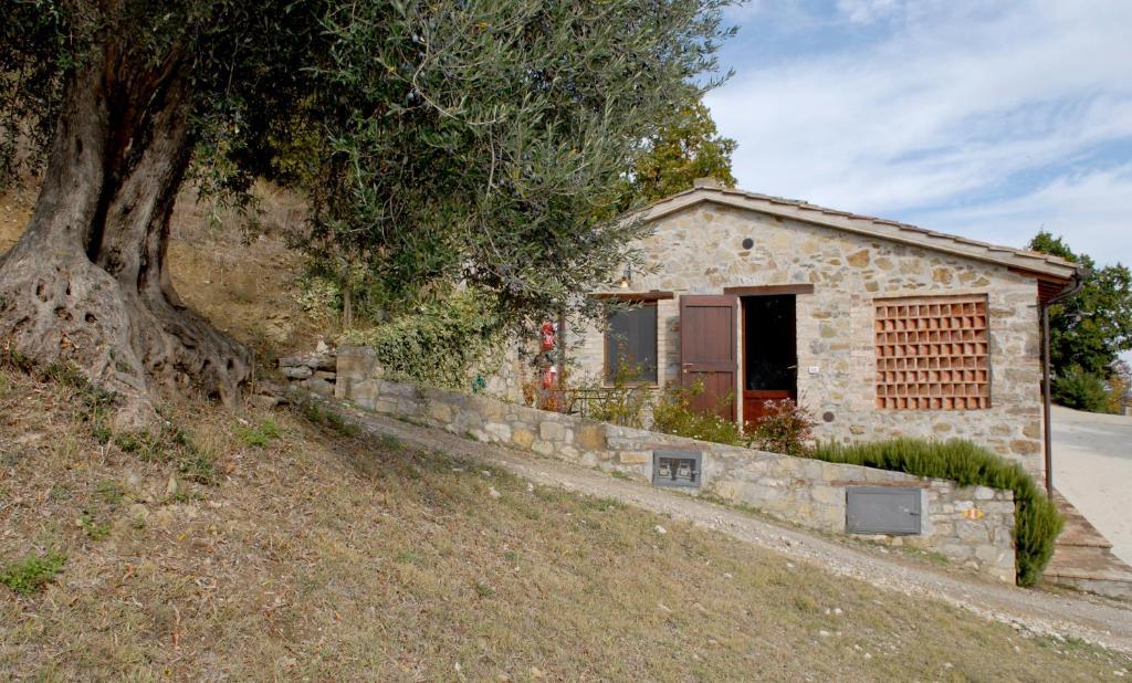 Podere Monte Petreto San Savino  Номер фото